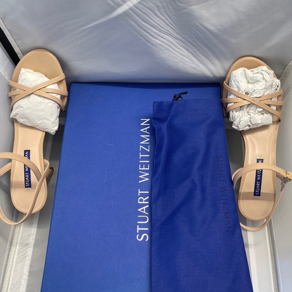 BNIB Staurt Weitzman Adodrn Star 105 Classic Pump size 6 Tan - Picture 2 of 12